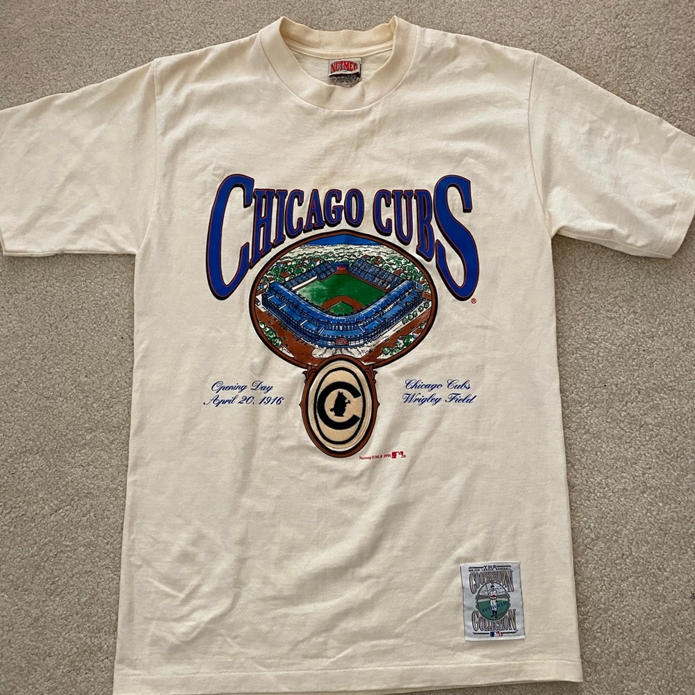 Vintage 90s Nutmeg Chicago Cubs Cream T-Shirt Size Large